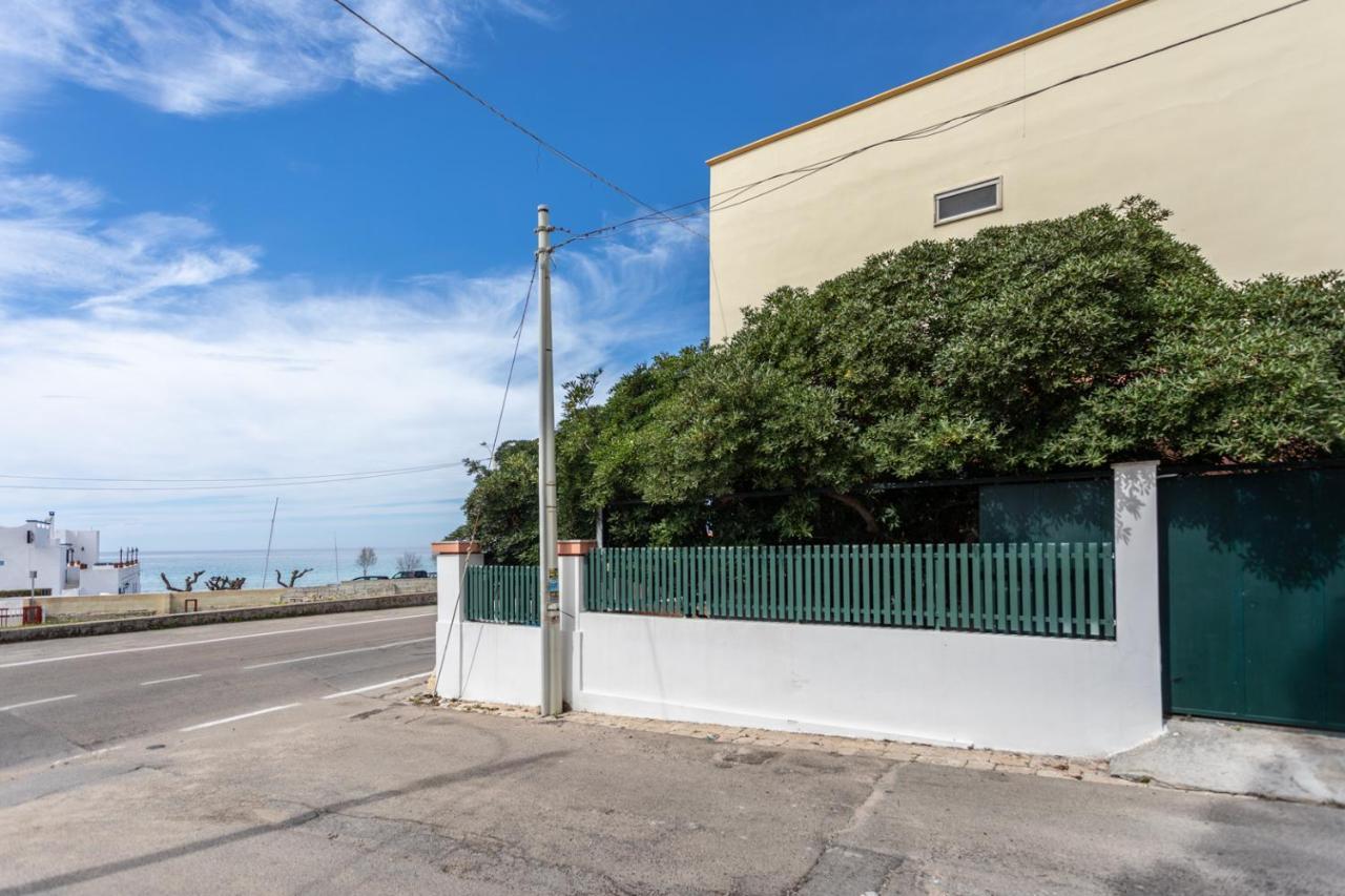 Villetta Bianca Sulla Spiaggia - Apulia Home Gallipoli Ngoại thất bức ảnh