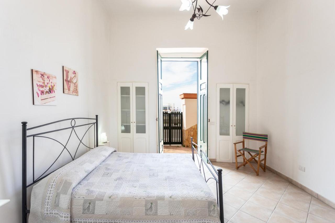Villetta Bianca Sulla Spiaggia - Apulia Home Gallipoli Ngoại thất bức ảnh