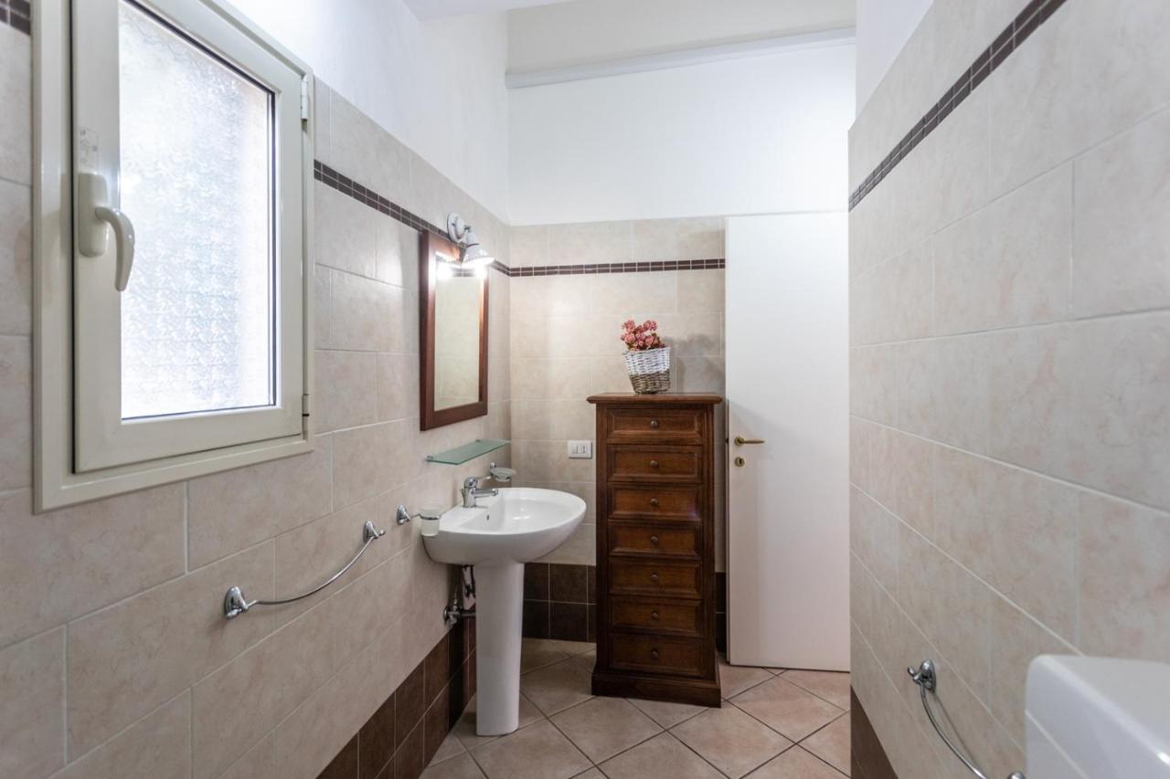 Villetta Bianca Sulla Spiaggia - Apulia Home Gallipoli Ngoại thất bức ảnh