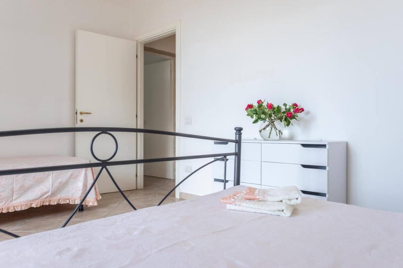 Villetta Bianca Sulla Spiaggia - Apulia Home Gallipoli Ngoại thất bức ảnh