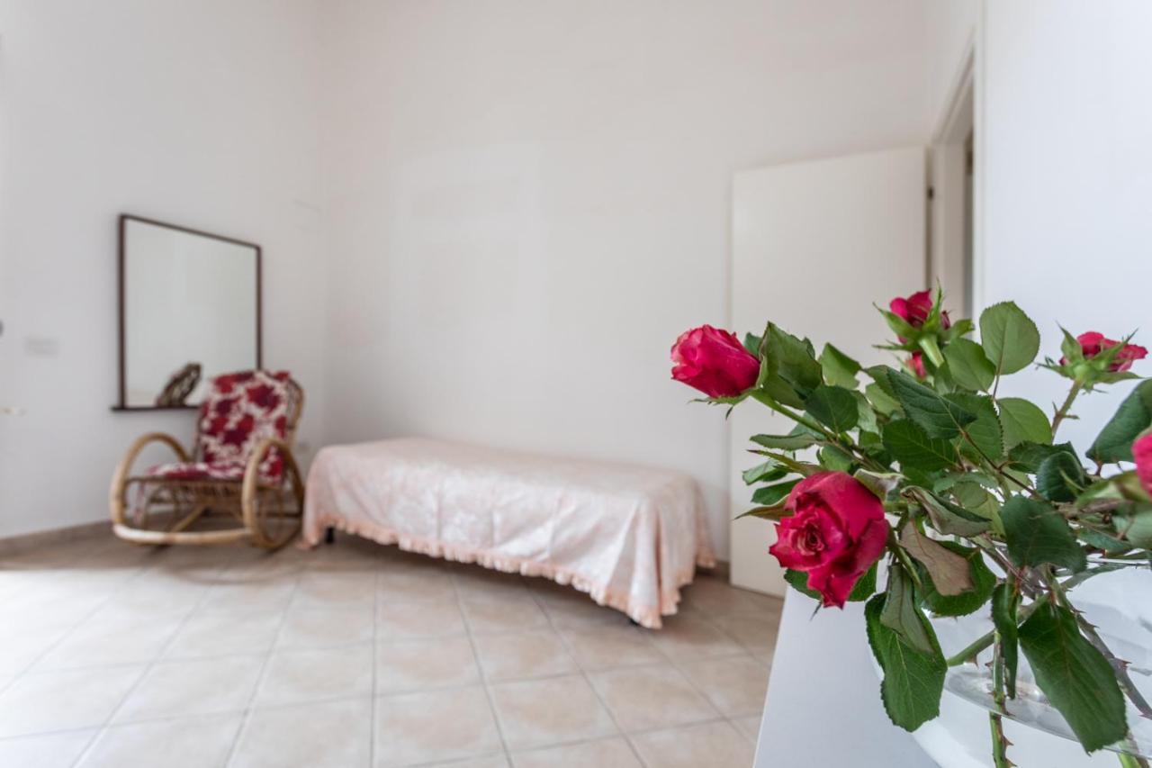 Villetta Bianca Sulla Spiaggia - Apulia Home Gallipoli Ngoại thất bức ảnh
